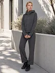 custom women’s zip hoodie manufacturer